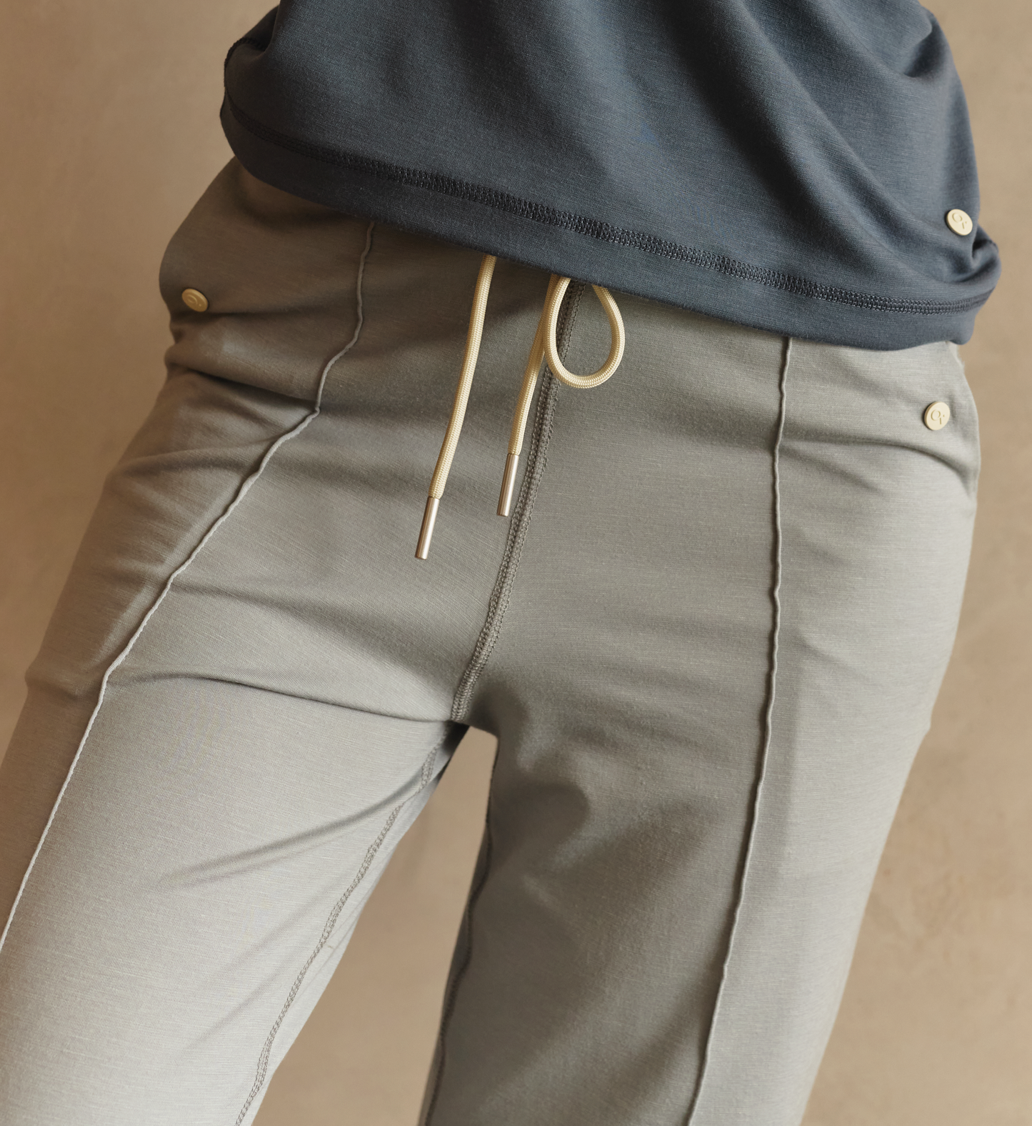 PINTUCKED TROUSERS