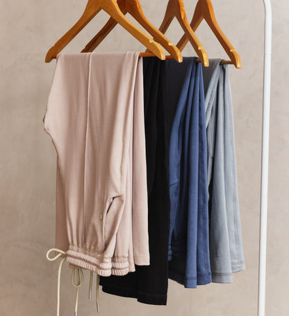 PINTUCKED TROUSERS